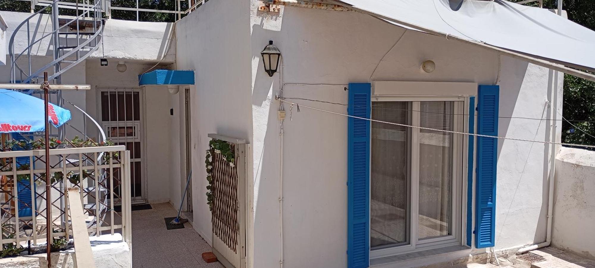Y.M.Apartment Rhodes City エクステリア 写真